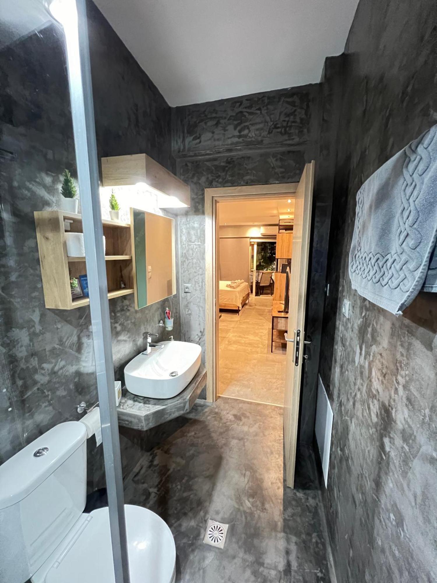אלכסנדרופולי Modern Apartment In The Heart Of The City מראה חיצוני תמונה